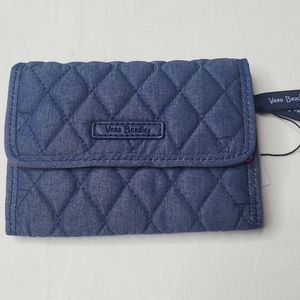 ✨️5 for $25✨️ Vera Bradley Quilted Chambray Wallet